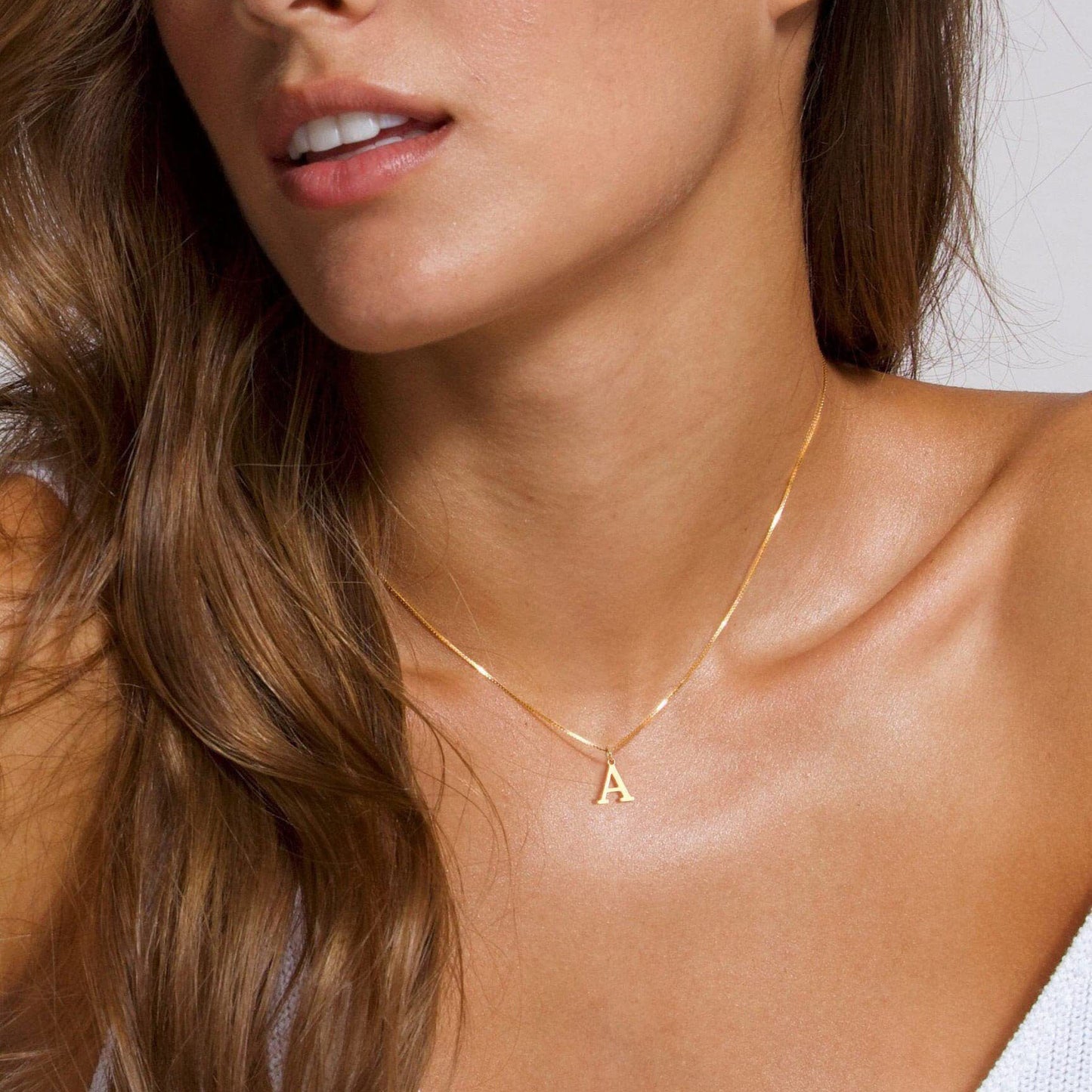 14k Gold Plated A-Z Letter Necklace Pendant for Women, Cute Personalized Jewelry, Non-Fading & Hypoallergenic, Perfect for Teens & Young Girls