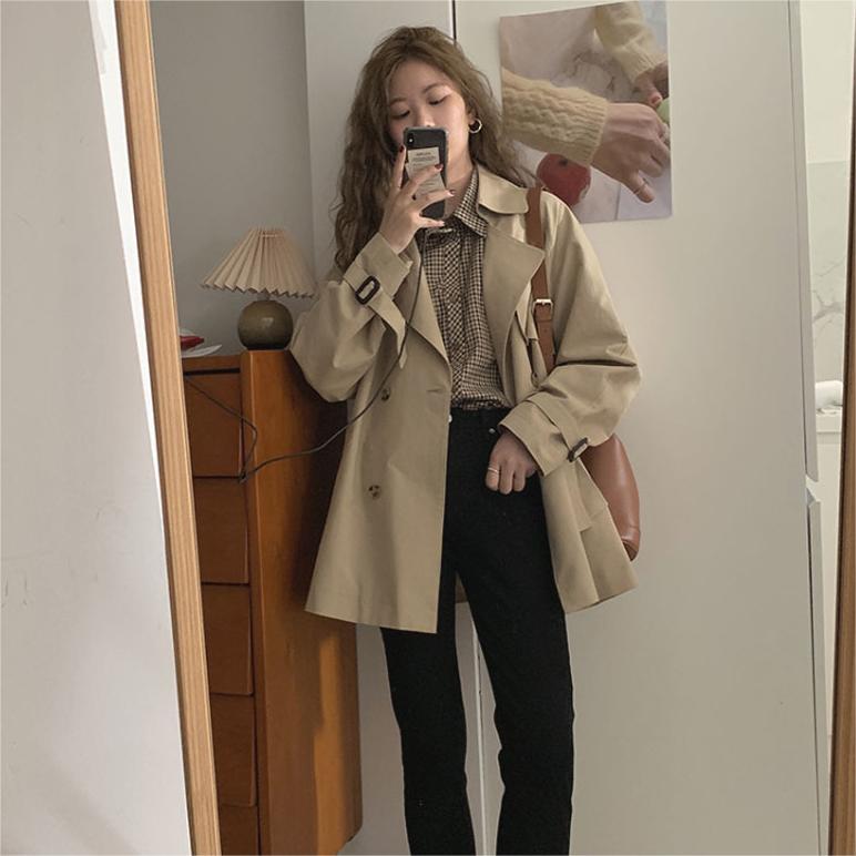 Korean version of the draped temperament trench coat