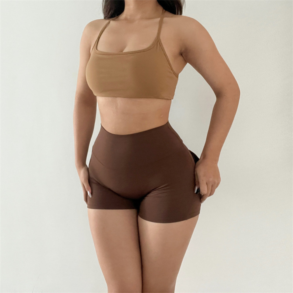 Yoga Future Wide Waistband Flap Pocket Sports Shorts