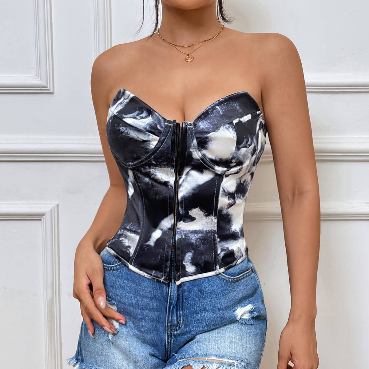 Lace-up steel ring fishbone backless suspenders