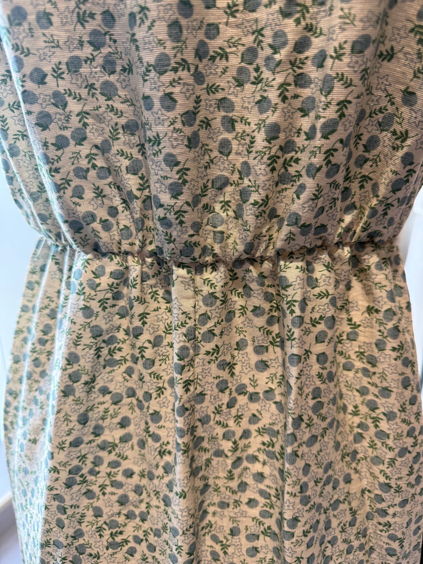 REINAREA High - End Custom Boho Dress for Women: Sleeveless Halter Neck, Backless Floral Midi with Ruffled Hem and High - Elastic Waist
