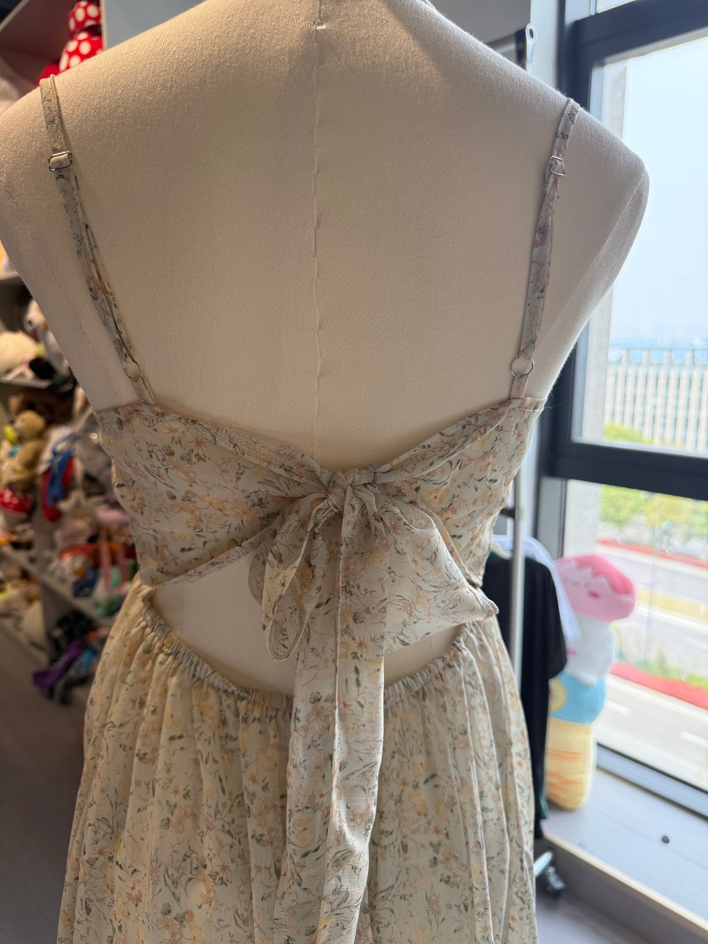 REINAREA 2025 Summer Boho Spaghetti Strap Sundress - V Neck Swing Midi Dress with Bow Back Design, Floral Print, Perfect for Vacation Beach