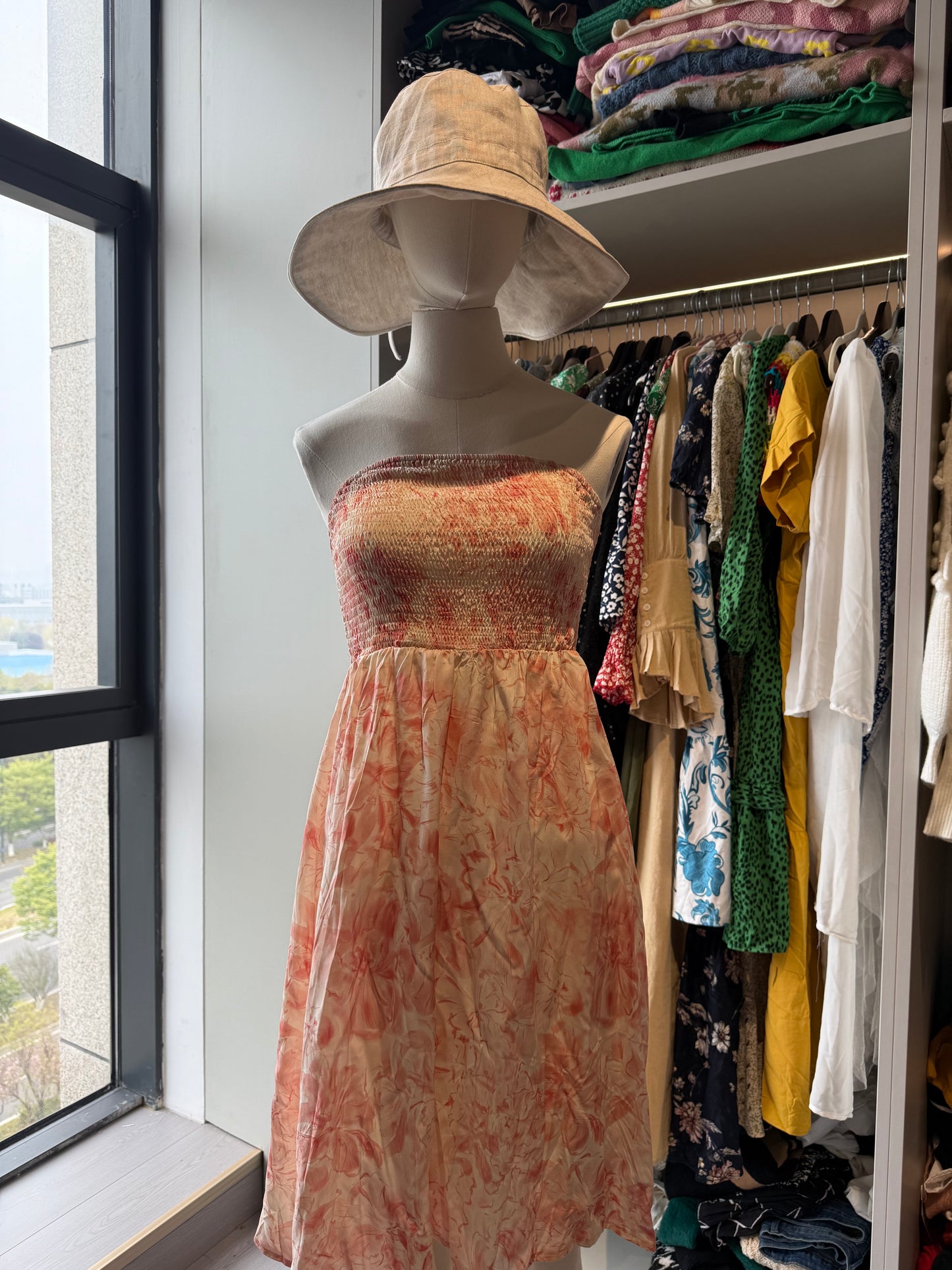 REINAREA Boho Strapless Tube Dress - Floral Print Sundress for Women, Sexy Off-Shoulder Ruffle Beach Cover Up in Pink
