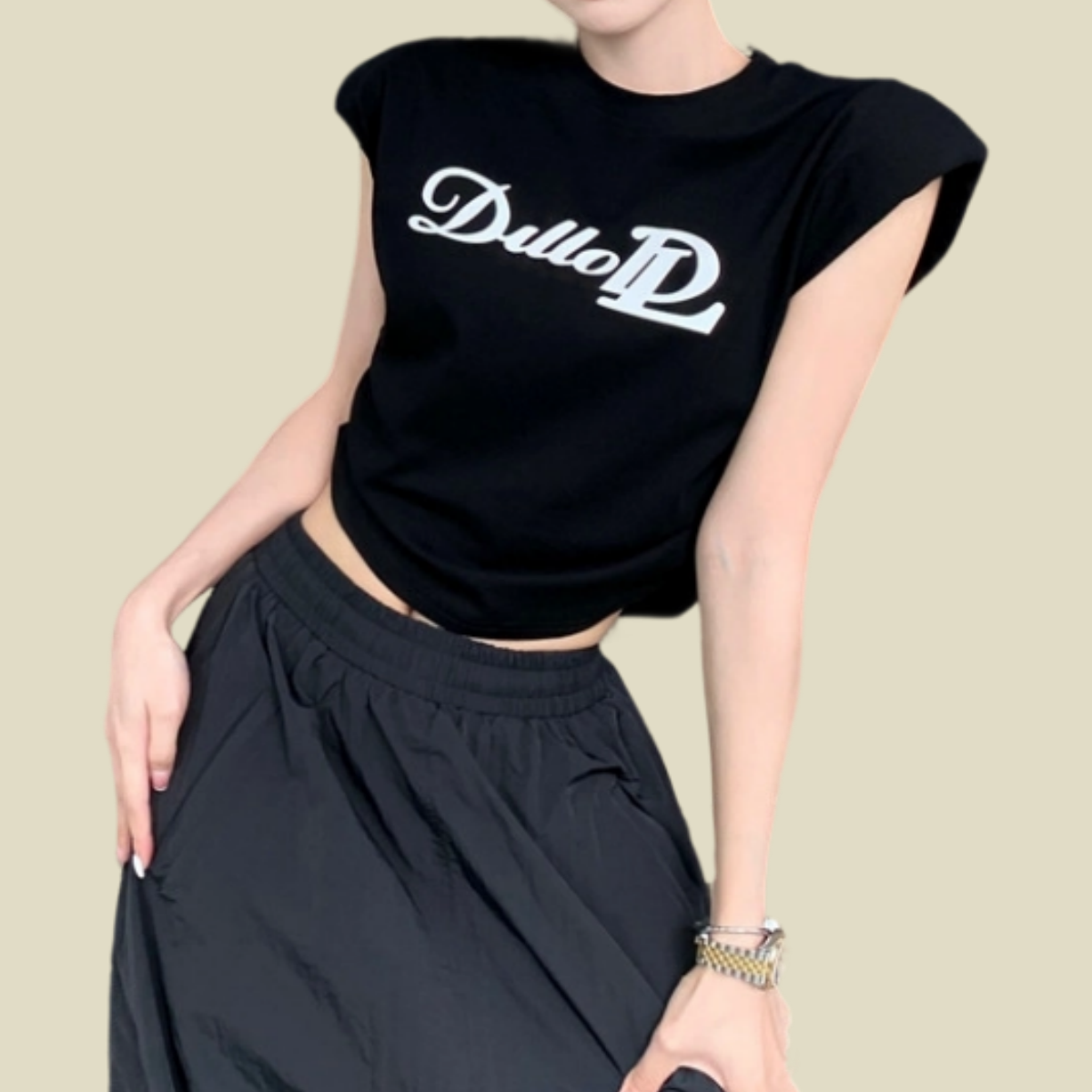 REINAREA New Spring & Summer Letter Print Crop Top Women Sleeveless Shoulder Padded Tank Vest