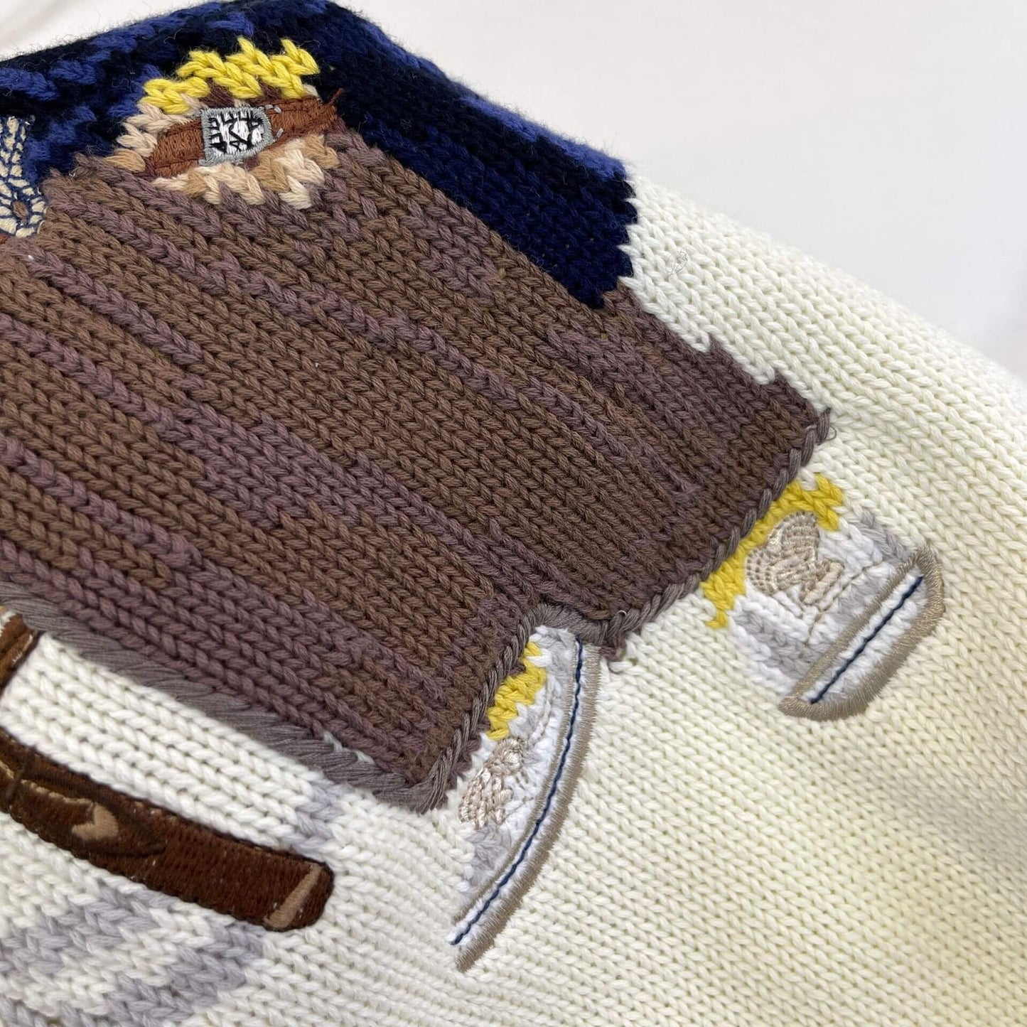 Woman’s Cream Cotton Sweater with Bear Design