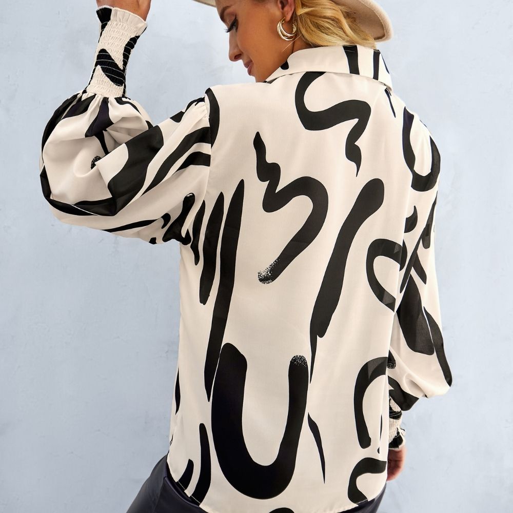 Printed Lantern Sleeve Curved Hem Shirt