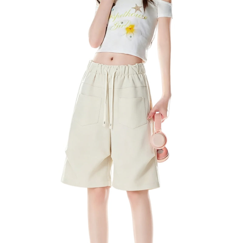 Stand Out in Every Pair: The Irregular Pocket Wide-Leg Shorts