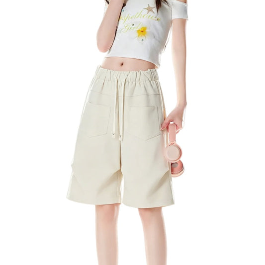 Stand Out in Every Pair: The Irregular Pocket Wide-Leg Shorts