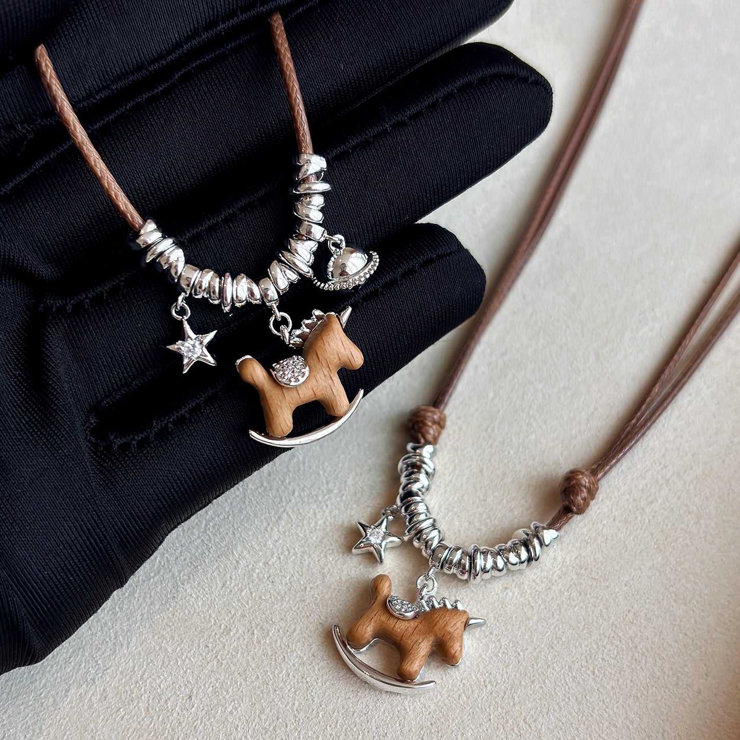 REINAREA Leather Cord Pony Necklace for Unisex Luxury High-End Sweater Chain Accessory Pendant【060】