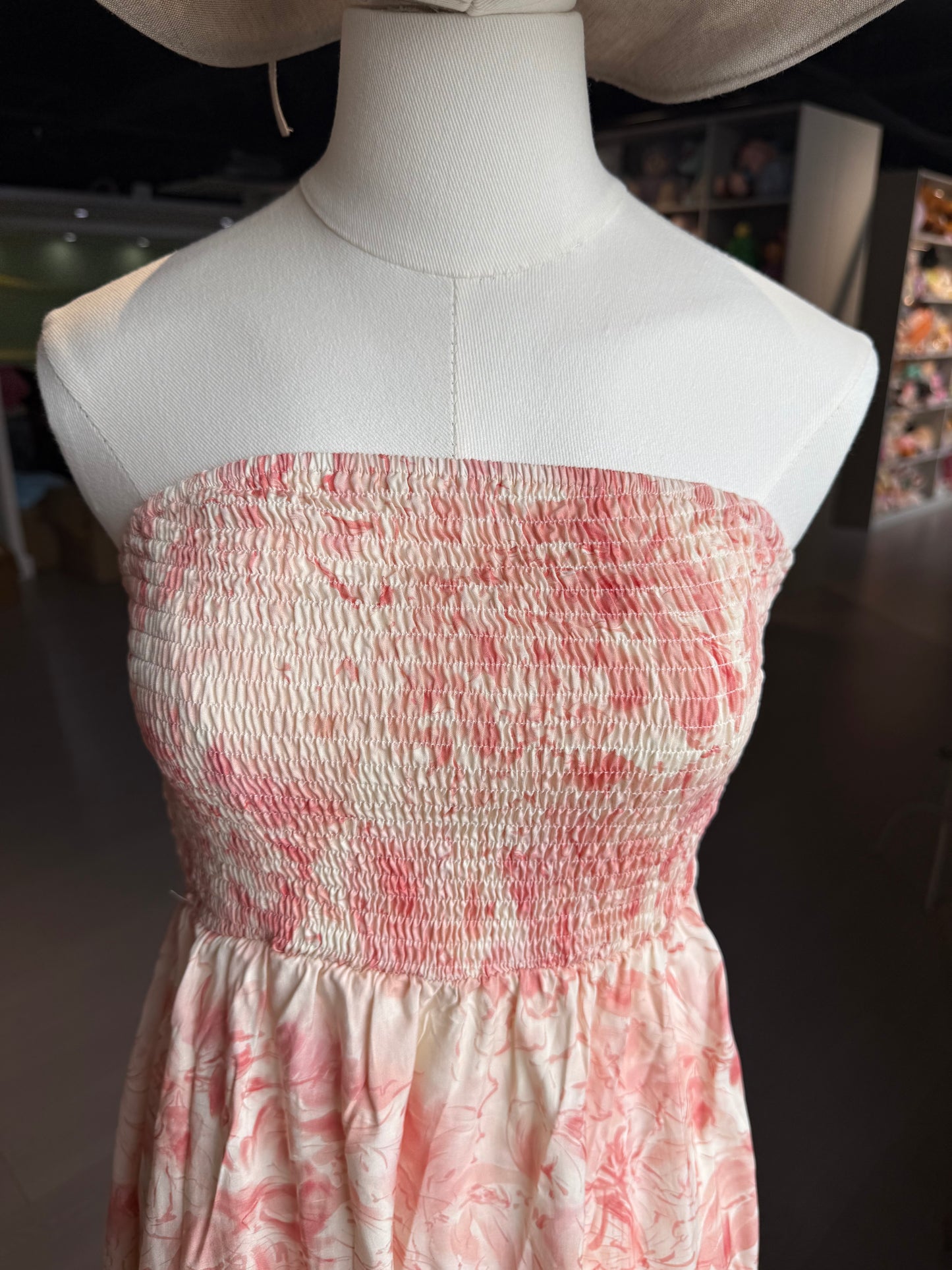 REINAREA Boho Strapless Tube Dress - Floral Print Sundress for Women, Sexy Off-Shoulder Ruffle Beach Cover Up in Pink