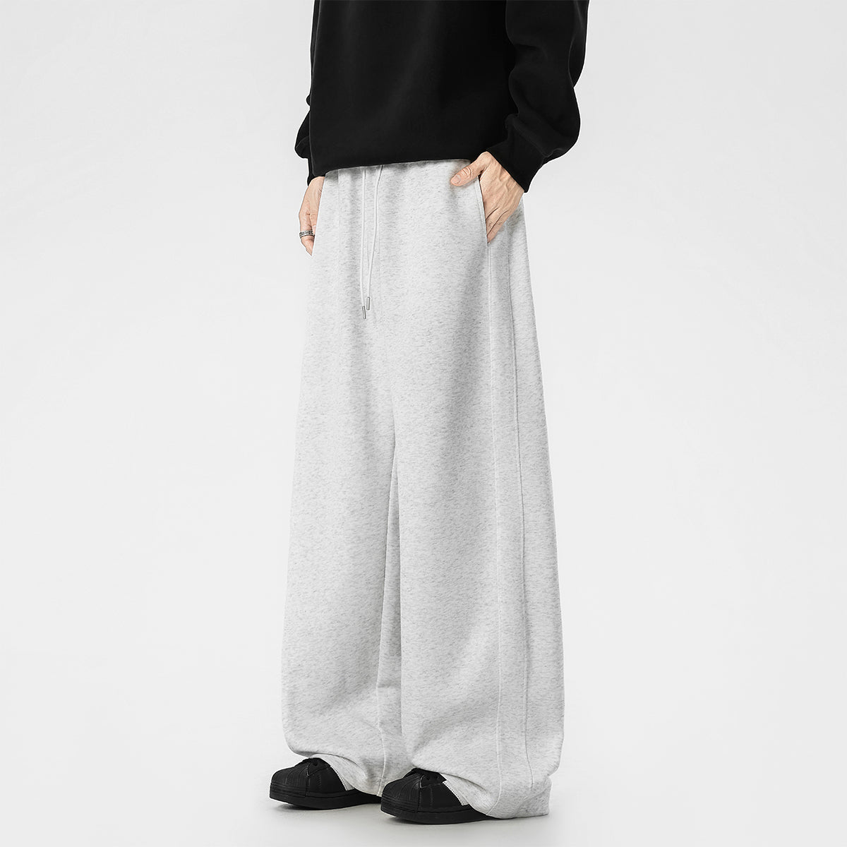 REINAREA Men’s Athletic Sweatpants - American-Style Loose Straight-Leg Casual Pants