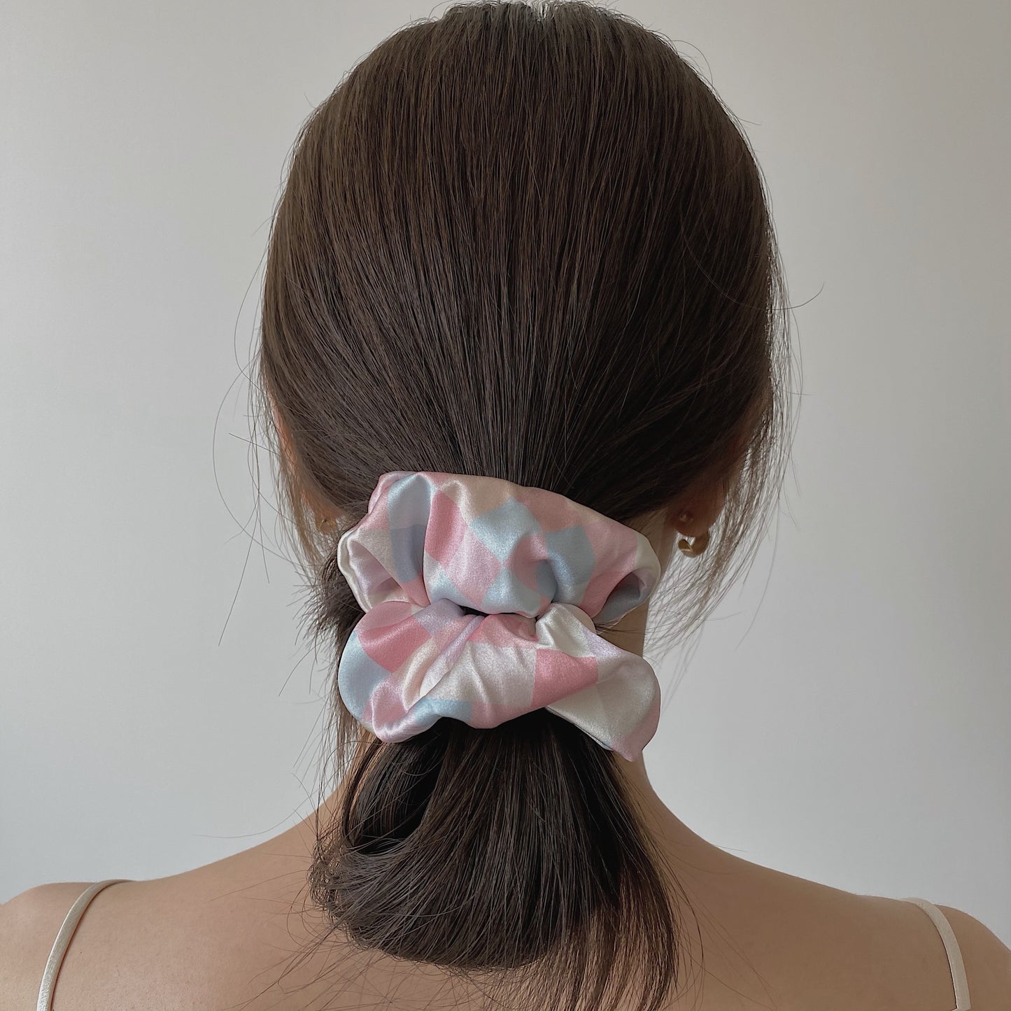 REINAREA Women’s Strawberry Ice Cream-Colored French Silk Mulberry Silk Scrunchie