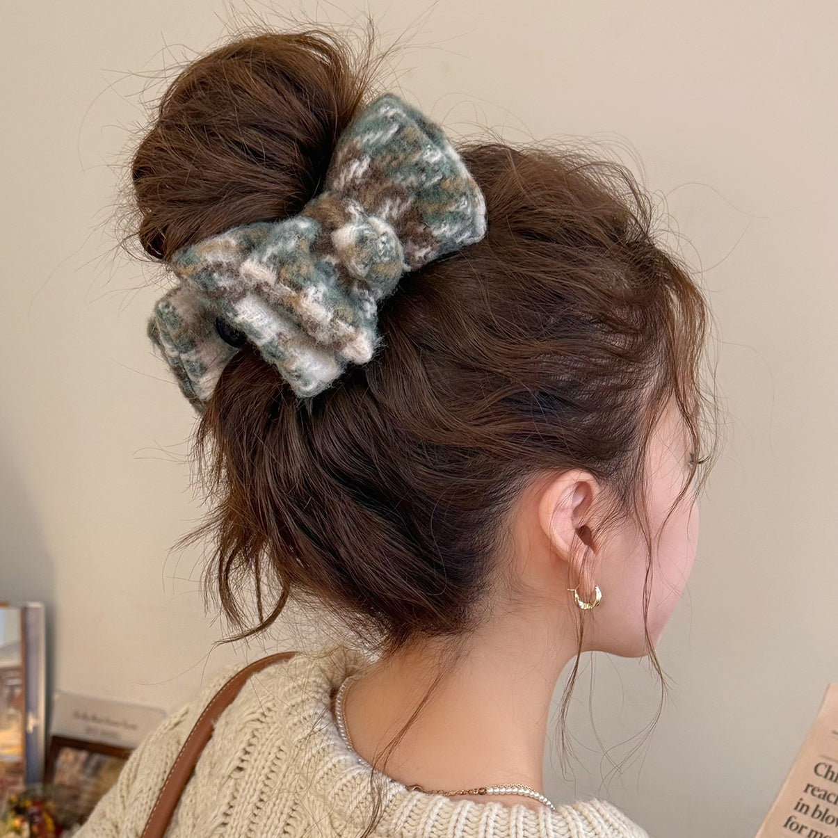 REINAREA Women’s Gradient Woolen Bow Bun Claw Clip Back-of-Head Hair Updo Tool & Hair Accessory【062】