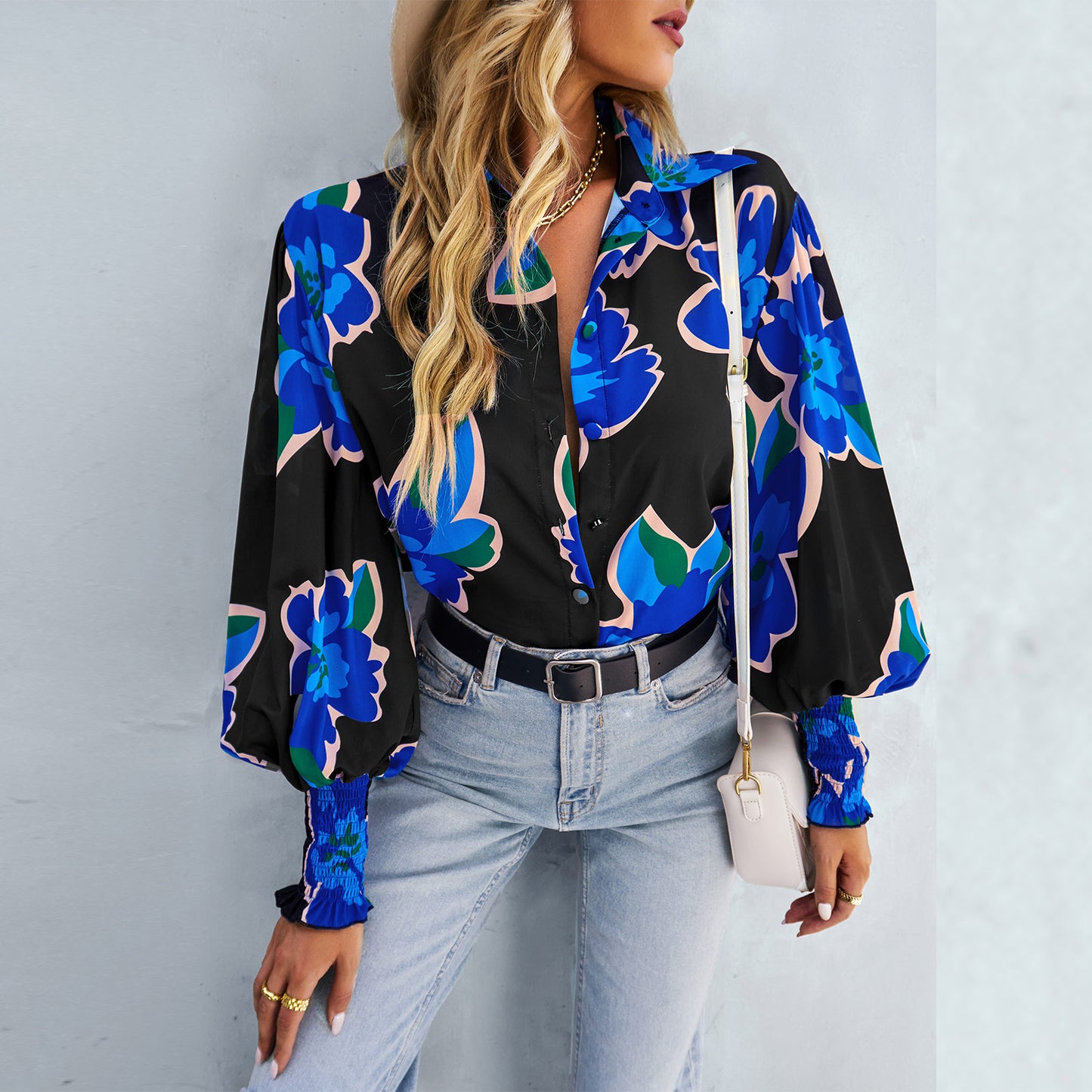 Printed Lantern Sleeve Curved Hem Shirt